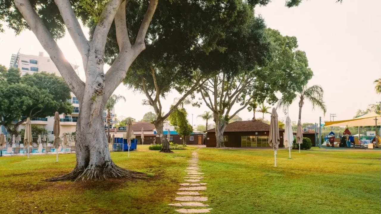 Kfar Maccabia: Israel's Hidden Oasis in Ramat Gan
